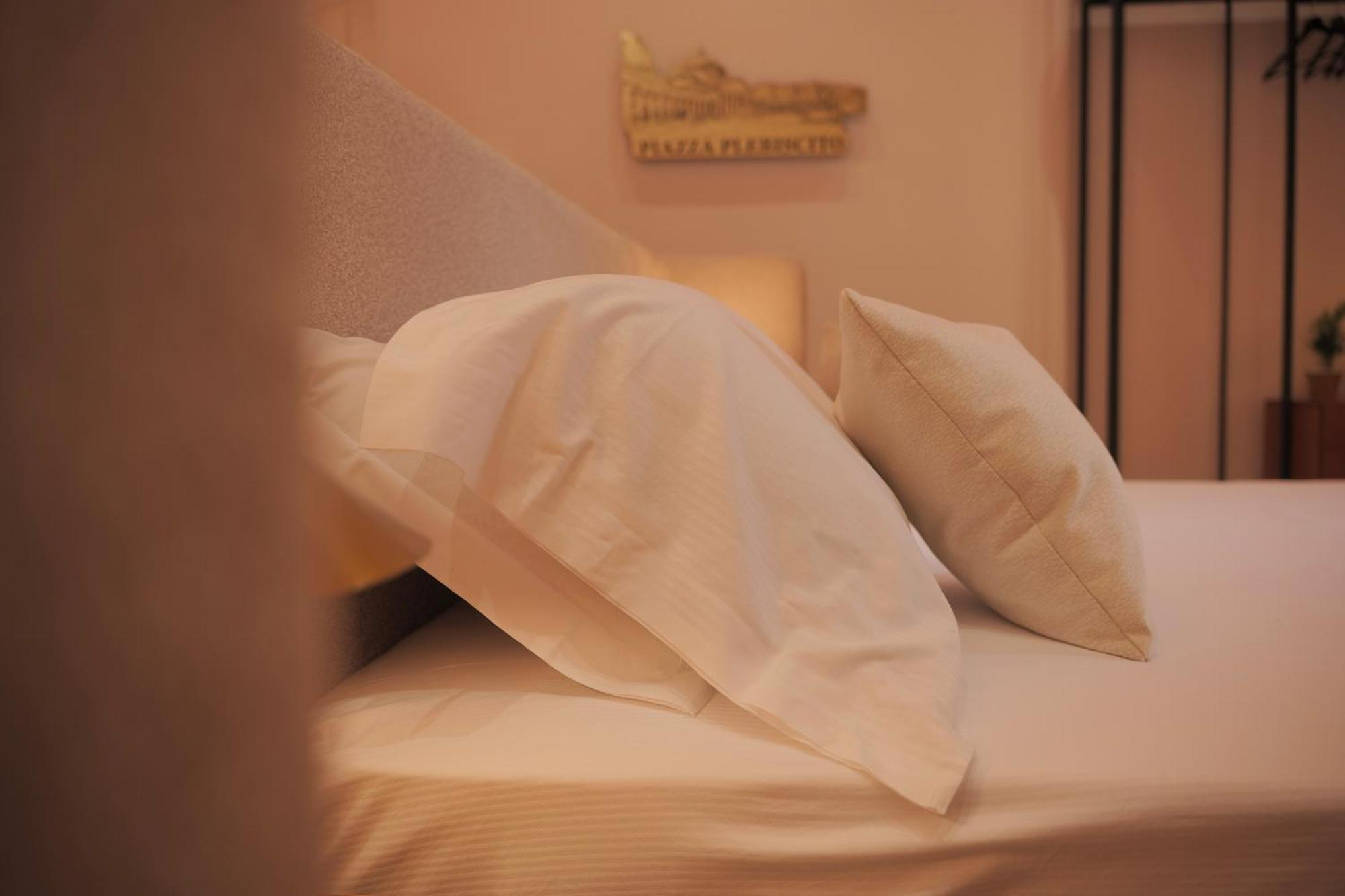 Toledo Luxury Rooms - Lr Collection Napoli Eksteriør bilde