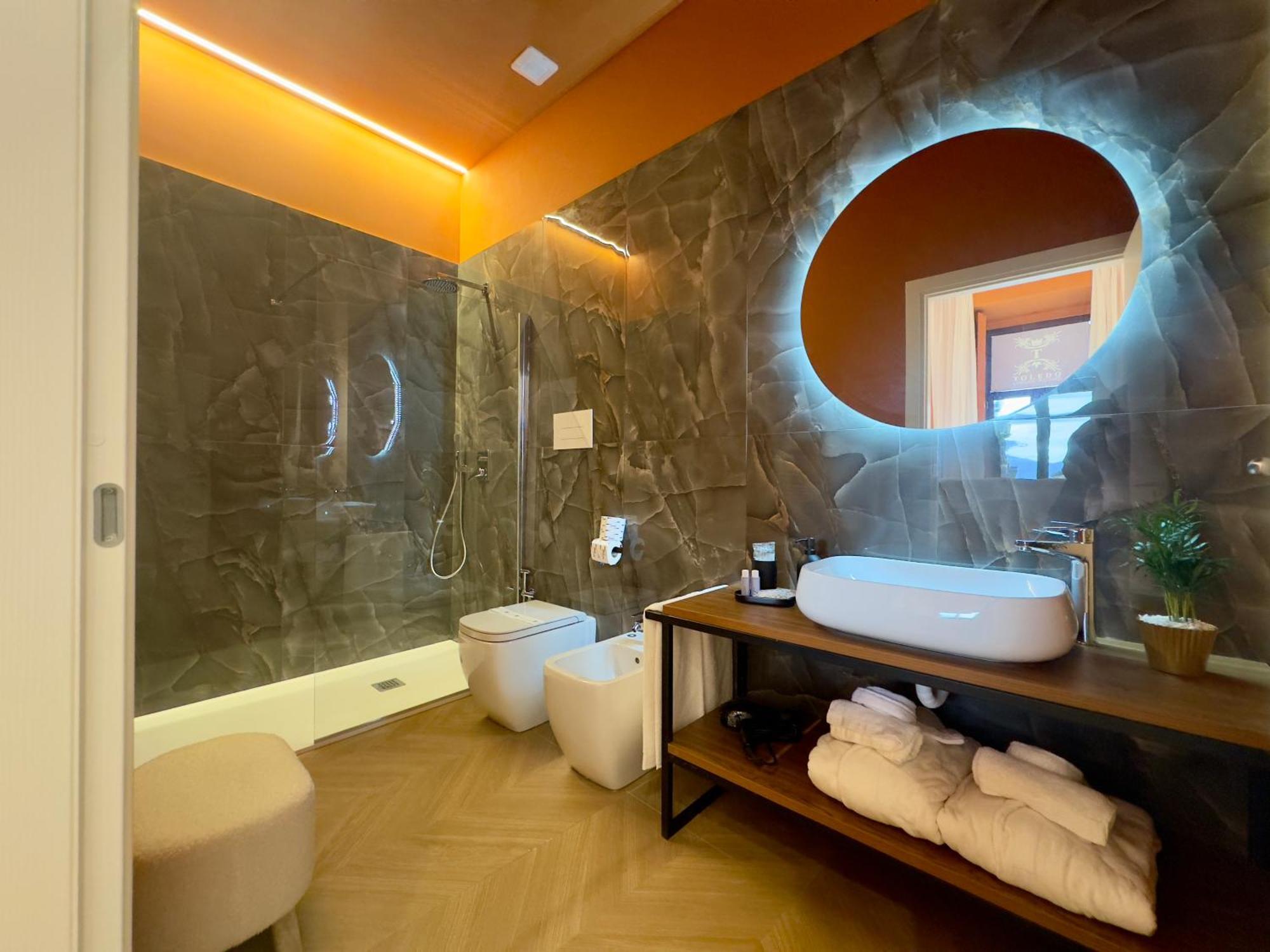 Toledo Luxury Rooms - Lr Collection Napoli Eksteriør bilde