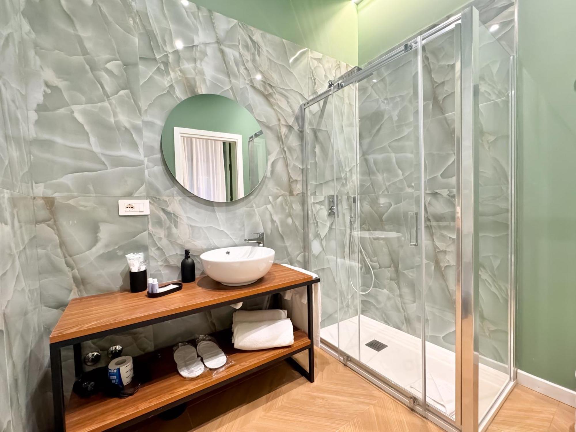 Toledo Luxury Rooms - Lr Collection Napoli Eksteriør bilde